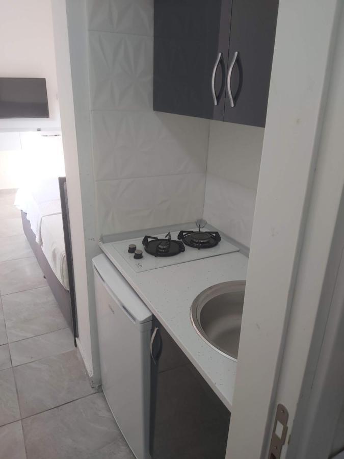 Compact Home Nikozja Zewnętrze zdjęcie